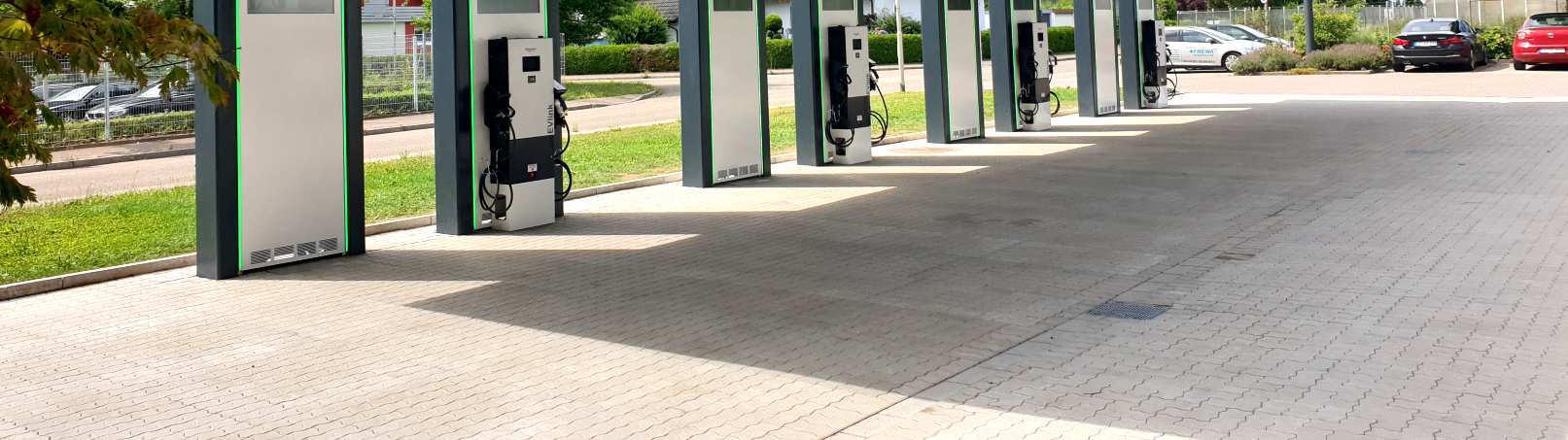 Ladesäulen am PV-Carport